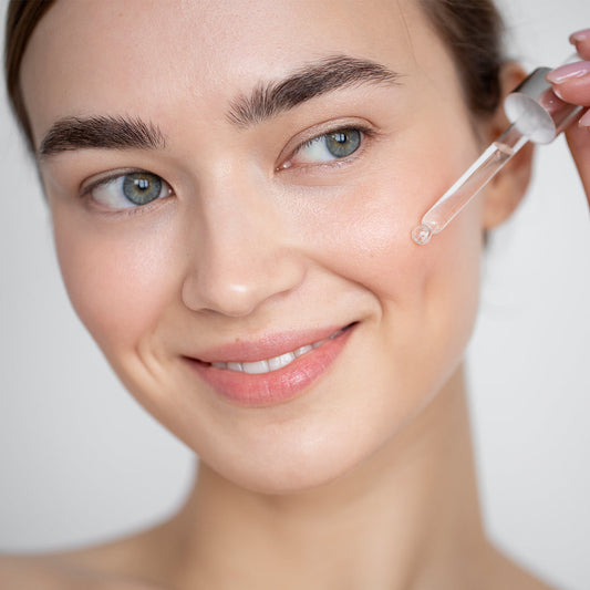 Vitamin C Serum For A Natural Glow