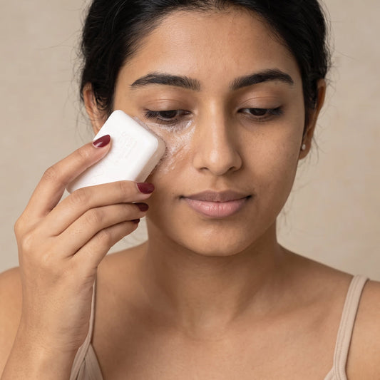 Best Soap for Dark Circles in India | Under-Eye Brightening Cleanser